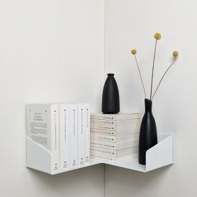 Etagère murale d'angle design en métal pour livres et déco - Corner Delta+