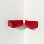 Etagère murale d'angle rouge design en métal pour livres et déco - Corner