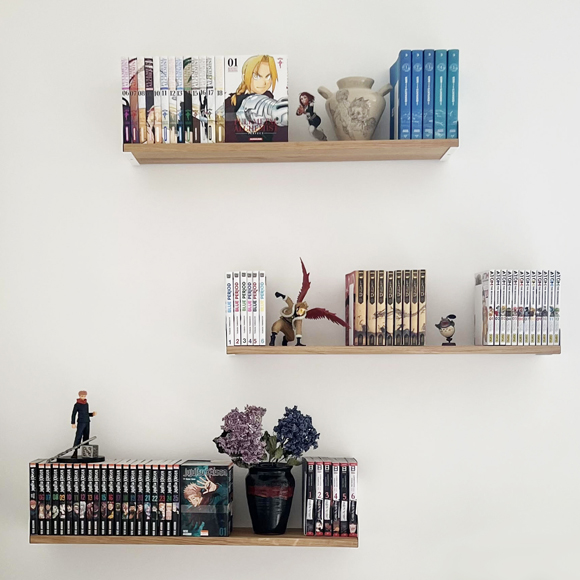 Etagères murales design pour mangas en bois - Proust