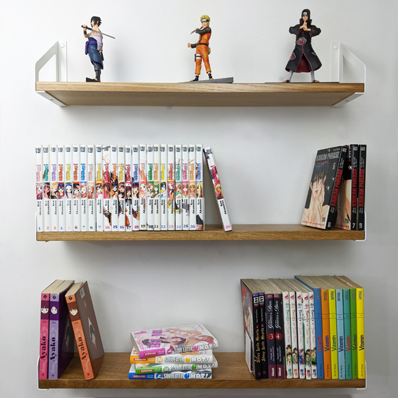 Etagères murales design pour mangas en bois alignées - Proust